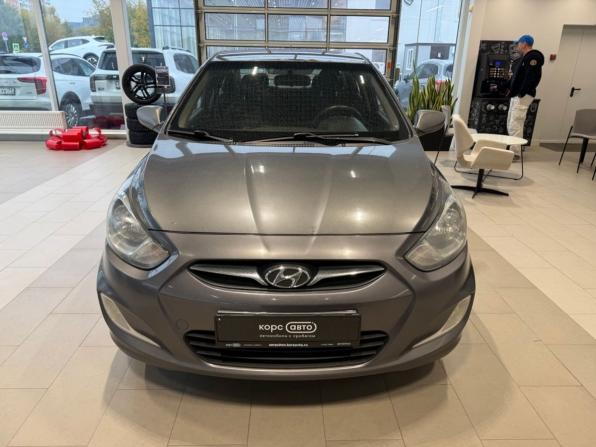 Hyundai Solaris I с пробегом 2012 года, цена 708 000 рублей, 224164 км, седан, Автокод Объявления