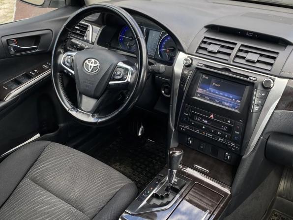 Toyota Camry VII (XV50) Рестайлинг с пробегом 2015 года, цена 1 838 000 рублей, 196770 км, седан, Автокод Объявления