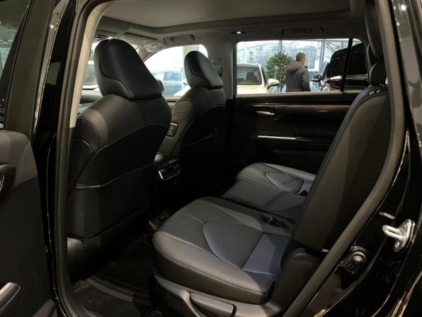 Toyota Highlander IV (XU70) с пробегом 2025 года, цена 5 748 000 рублей, 20 км, внедорожник, Автокод Объявления