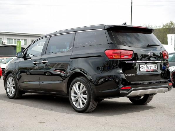 Kia Carnival III с пробегом 2019 года, цена 2 499 000 рублей, 72938 км, минивэн, Автокод Объявления