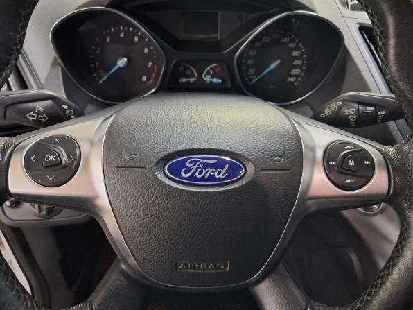 Ford Kuga II с пробегом 2016 года, цена 1 580 000 рублей, 120000 км, внедорожник, Автокод Объявления