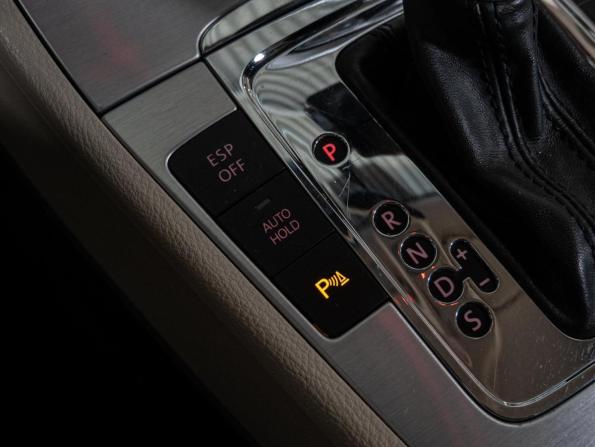 Volkswagen Passat CC I с пробегом 2010 года, цена 910 000 рублей, 293392 км, седан, Автокод Объявления