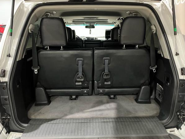 Toyota Land Cruiser 200 Series с пробегом 2011 года, цена 3 550 000 рублей, 297341 км, внедорожник, Автокод Объявления
