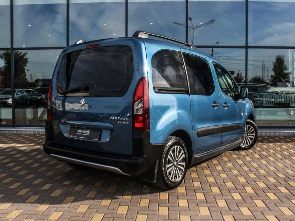 Peugeot Partner II Рестайлинг с пробегом 2012 года, цена 620 400 рублей, 265000 км, компактвэн, Автокод Объявления