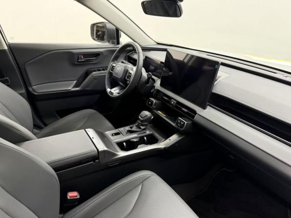 Toyota RAV4 VI (XA60) с пробегом 2026 года, цена 4 380 000 рублей, 7 км, внедорожник, Автокод Объявления