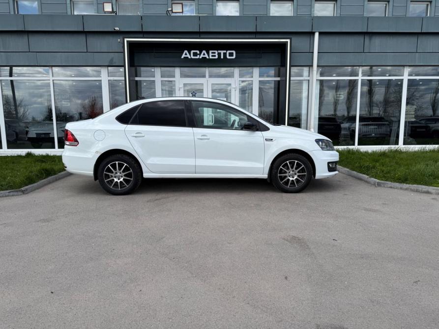 Volkswagen Polo V Рестайлинг Энгельс  - изображение 5