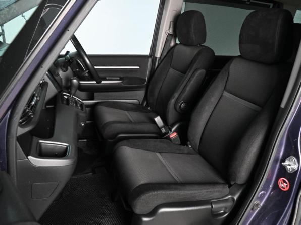 Honda Stepwgn V Рестайлинг с пробегом 2019 года, цена 1 990 000 рублей, 169945 км, минивэн, Автокод Объявления