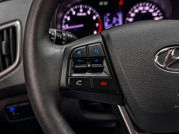 Hyundai Creta I Рестайлинг с пробегом 2021 года, цена 2 219 000 рублей, 48305 км, внедорожник, Автокод Объявления