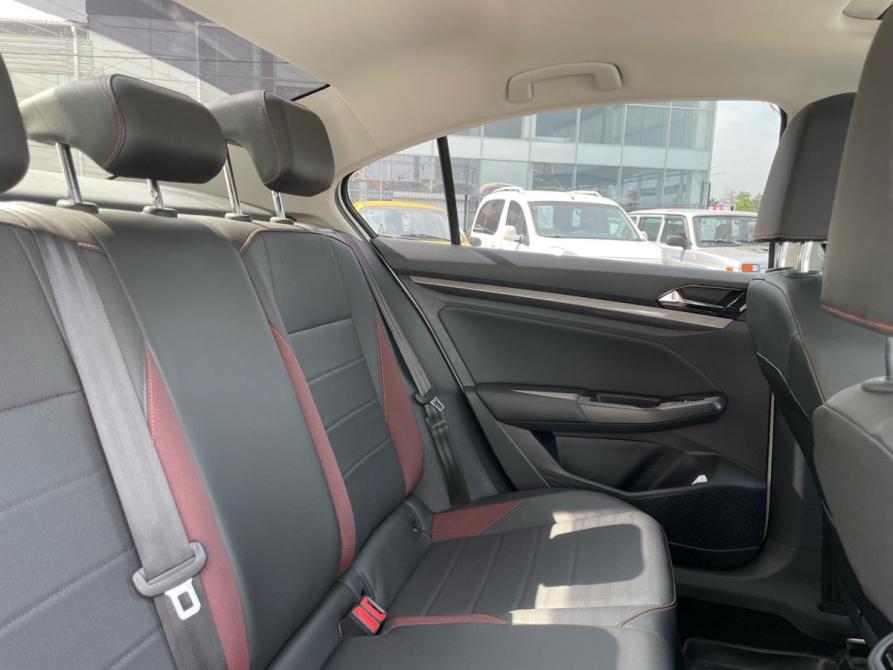 Volkswagen Bora IV Краснодар  - изображение 27