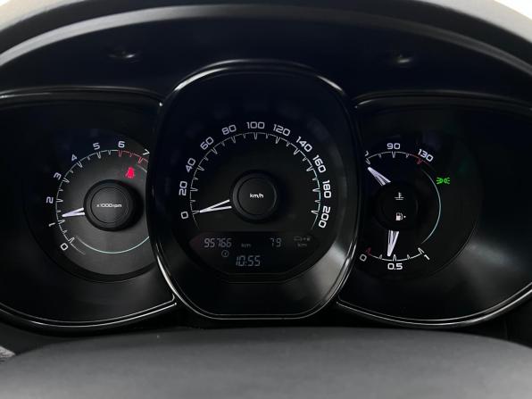 Lada (ВАЗ) Vesta I с пробегом 2017 года, цена 870 000 рублей, 95766 км, седан, Автокод Объявления