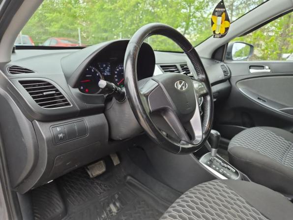 Hyundai Solaris I с пробегом 2011 года, цена 770 000 рублей, 86732 км, седан, Автокод Объявления