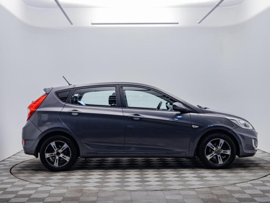 Hyundai Solaris I Москва  - изображение 4