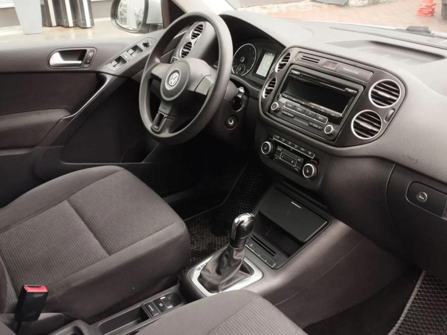 Volkswagen Tiguan I Рестайлинг Екатеринбург  - изображение 26