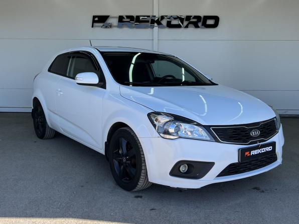 Kia Ceed I Рестайлинг с пробегом 2011 года, цена 599 000 рублей, 199100 км, хэтчбек, Автокод Объявления