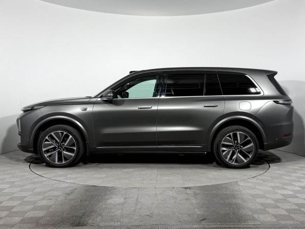 Li Auto (Lixiang) L9 I с пробегом 2023 года, цена 6 390 000 рублей, 42447 км, внедорожник, Автокод Объявления