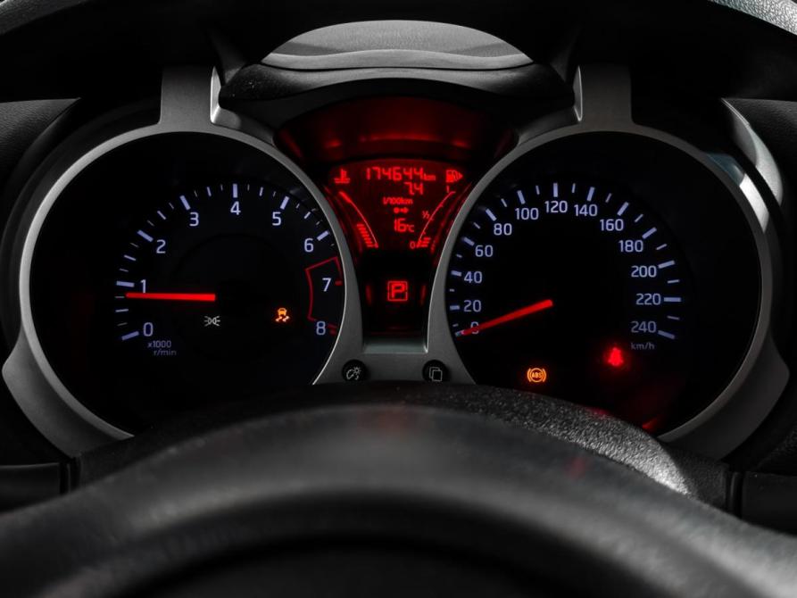 Nissan Juke I Санкт-Петербург  - изображение 18