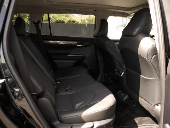 Toyota Highlander IV (XU70) с пробегом 2026 года, цена 5 200 000 рублей, 43 км, внедорожник, Автокод Объявления