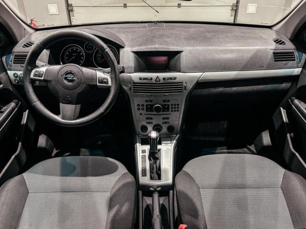 Opel Astra H Рестайлинг с пробегом 2013 года, цена 523 685 рублей, 293609 км, универсал, Автокод Объявления