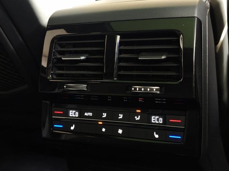 Volkswagen Touareg III Москва  - изображение 25