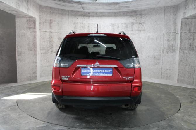 Mitsubishi Outlander II Рестайлинг с пробегом 2012 года, цена 1 295 000 рублей, 168308 км, внедорожник, Автокод Объявления