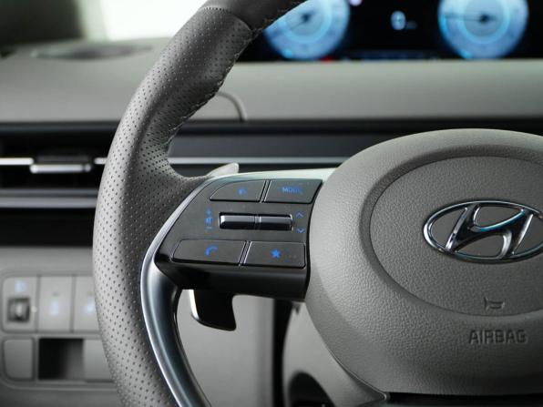 Hyundai Staria I с пробегом 2021 года, цена 4 545 055 рублей, 93591 км, минивэн, Автокод Объявления
