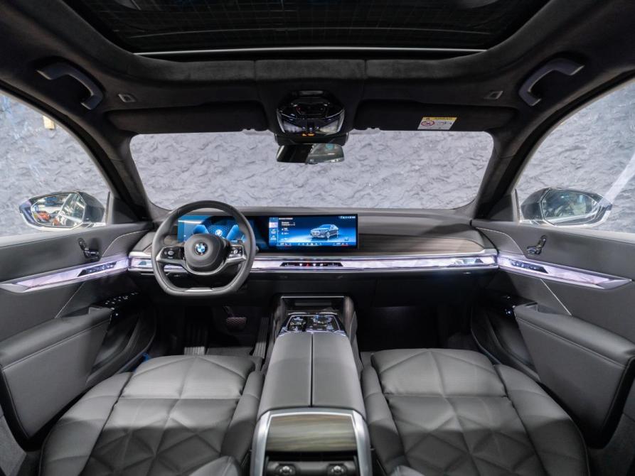 BMW 7 серии VII (G70) Москва  - изображение 9