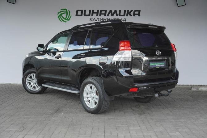 Toyota Land Cruiser Prado 150 Series с пробегом 2010 года, цена 2 390 000 рублей, 298420 км, внедорожник, Автокод Объявления