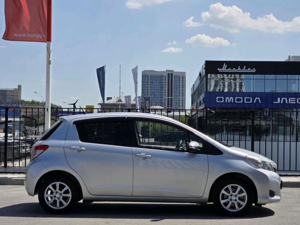 Toyota Vitz III (XP130) с пробегом 2013 года, цена 803 000 рублей, 149517 км, хэтчбек, Автокод Объявления