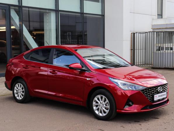 Hyundai Solaris II Рестайлинг с пробегом 2021 года, цена 1 729 000 рублей, 73493 км, седан, Автокод Объявления