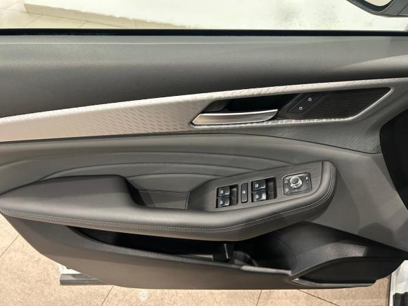 Haval F7 I Рестайлинг с пробегом 2023 года, цена 2 019 000 рублей, 73590 км, внедорожник, Автокод Объявления