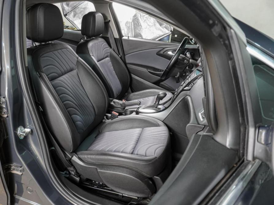 Opel Astra J Рестайлинг Воронеж  - изображение 8