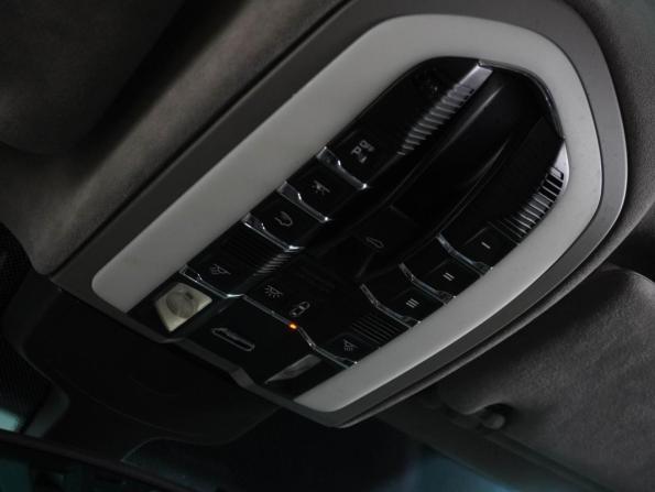 Porsche Cayenne II (958) с пробегом 2010 года, цена 2 649 000 рублей, 158459 км, внедорожник, Автокод Объявления