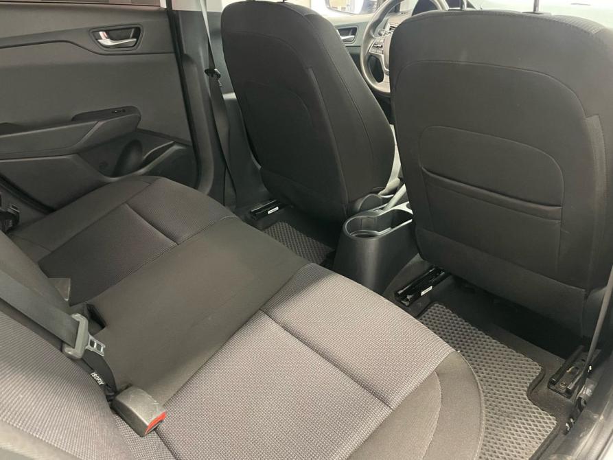 Hyundai Solaris II Санкт-Петербург  - изображение 15