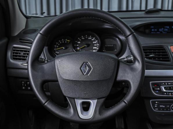 Renault Fluence I с пробегом 2011 года, цена 734 000 рублей, 109868 км, седан, Автокод Объявления