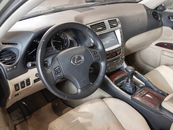 Lexus IS II с пробегом 2005 года, цена 1 070 000 рублей, 253668 км, седан, Автокод Объявления