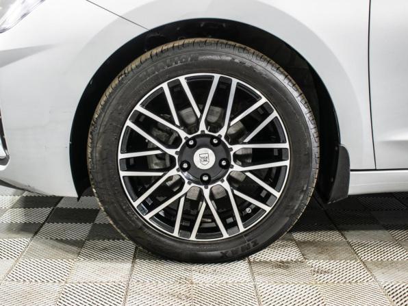 Hyundai Elantra VI (AD) Рестайлинг с пробегом 2020 года, цена 1 755 000 рублей, 77451 км, седан, Автокод Объявления