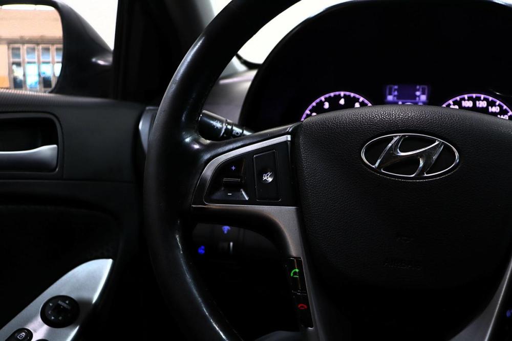 Hyundai Solaris I Рестайлинг Сургут  - изображение 16