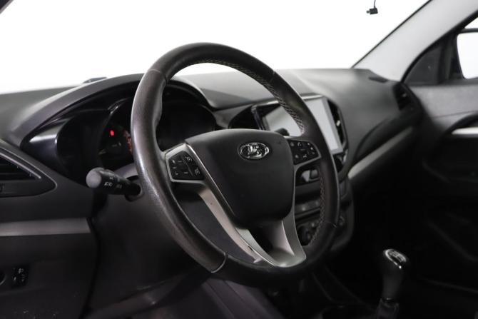 Lada (ВАЗ) Vesta I с пробегом 2021 года, цена 979 990 рублей, 110845 км, седан, Автокод Объявления