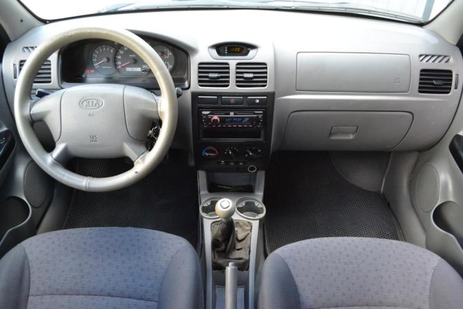 Kia Rio I Рестайлинг с пробегом 2004 года, цена 330 000 рублей, 383880 км, седан, Автокод Объявления