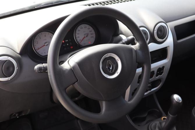 Renault Logan I Рестайлинг с пробегом 2010 года, цена 399 000 рублей, 182000 км, седан, Автокод Объявления
