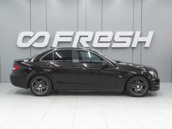 Mercedes-Benz C-Класс III (W204) Рестайлинг с пробегом 2011 года, цена 1 319 000 рублей, 196670 км, седан, Автокод Объявления