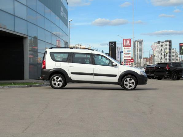 Lada (ВАЗ) Largus I с пробегом 2018 года, цена 760 000 рублей, 367392 км, универсал, Автокод Объявления