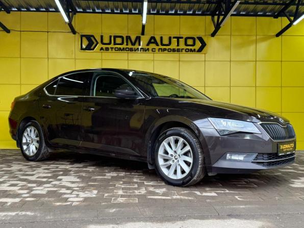 Skoda Superb III с пробегом 2017 года, цена 2 227 000 рублей, 115000 км, лифтбек, Автокод Объявления
