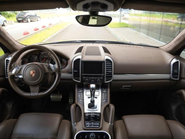 Porsche Cayenne II (958) с пробегом 2010 года, цена 2 749 000 рублей, 101885 км, внедорожник, Автокод Объявления