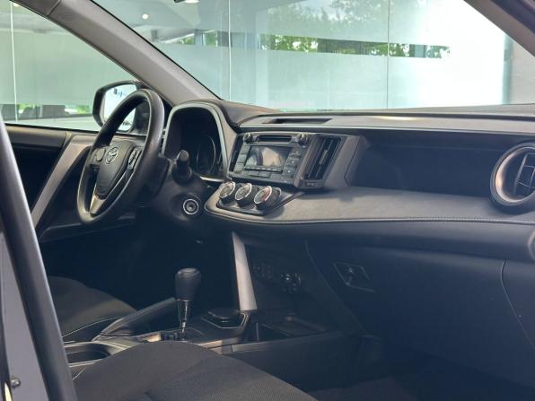 Toyota RAV4 IV (XA40) Рестайлинг с пробегом 2016 года, цена 2 235 000 рублей, 126759 км, внедорожник, Автокод Объявления
