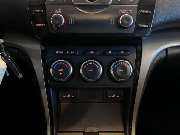 Mazda 6 II (GH) Рестайлинг с пробегом 2012 года, цена 700 000 рублей, 273304 км, седан, Автокод Объявления
