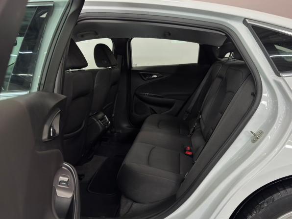 Chevrolet Malibu IX Рестайлинг с пробегом 2021 года, цена 1 630 000 рублей, 131489 км, седан, Автокод Объявления