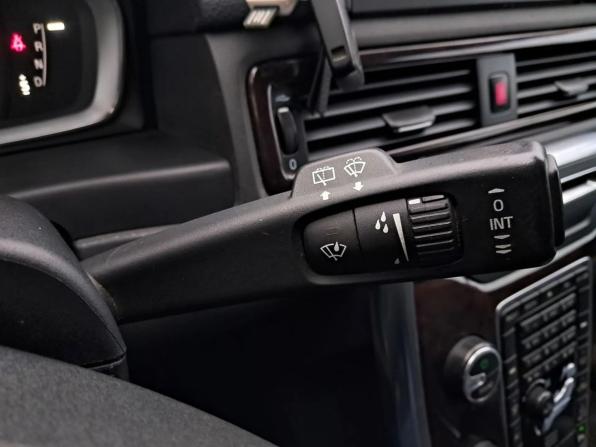 Volvo XC70 II Рестайлинг с пробегом 2014 года, цена 1 878 000 рублей, 157073 км, универсал, Автокод Объявления