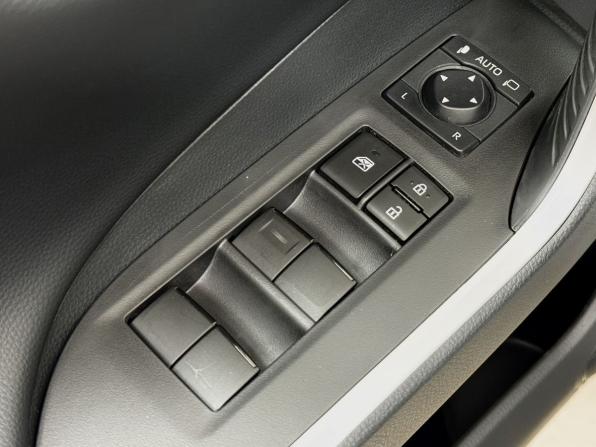 Toyota RAV4 V (XA50) с пробегом 2025 года, цена 4 450 000 рублей, 6 км, внедорожник, Автокод Объявления
