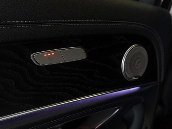 Mercedes-Benz E-Класс V (W213 S213 C238) Рестайлинг с пробегом 2020 года, цена 4 999 000 рублей, 64261 км, седан, Автокод Объявления
